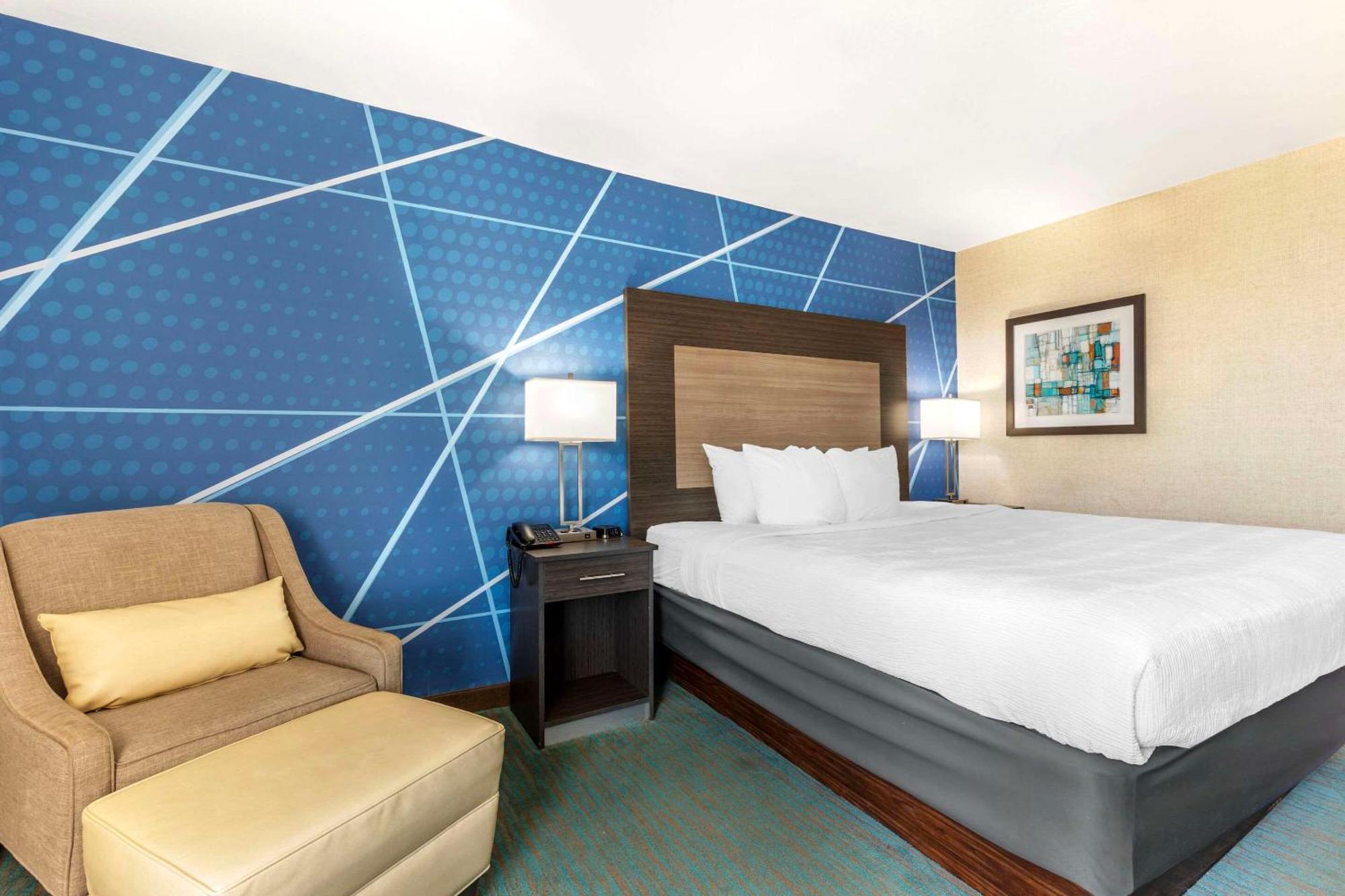 Comfort Inn Dallas North Love Field Airport Kültér fotó